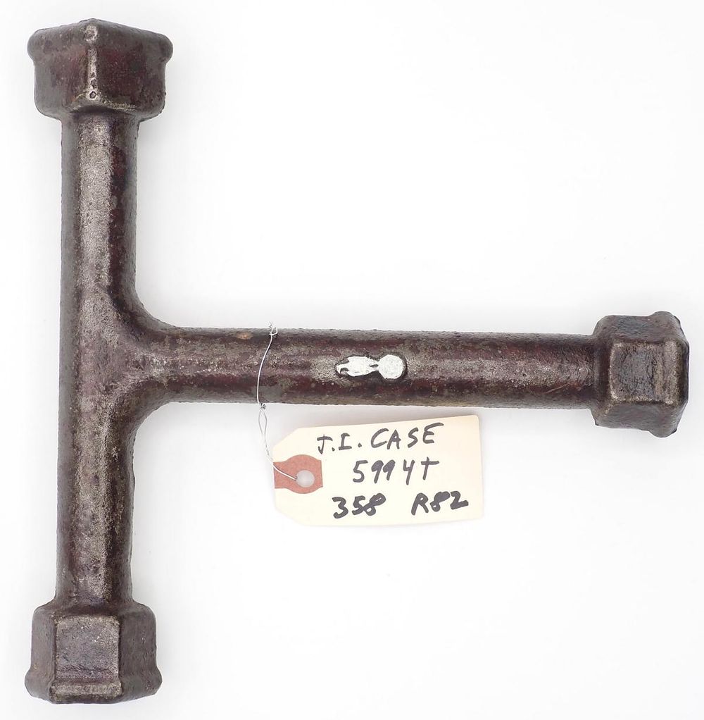 Lot 358: 8.5''L JI Case Threshing Machine Co.