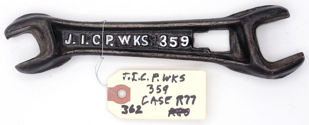 Lot 362: 8.25''L "J.I.C.P. Wks 359" Case