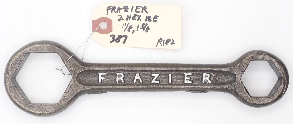Lot 387: 8.75''L "Frazier"