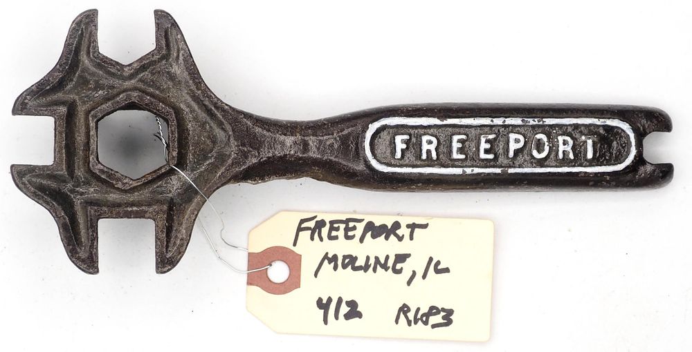 Lot 412: 7.5''L "Freeport"