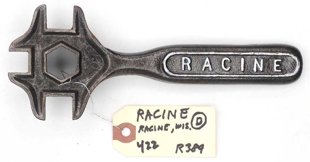 Lot 422: 7.5''L "Racine", Racine WI