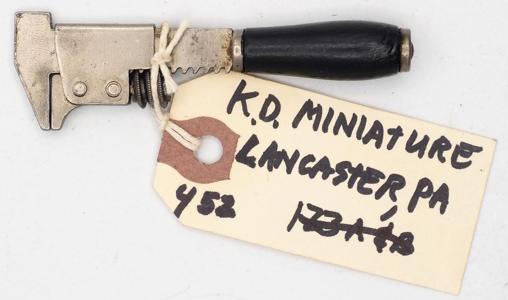 Lot 452: "K-D Miniature Lancaster PA"