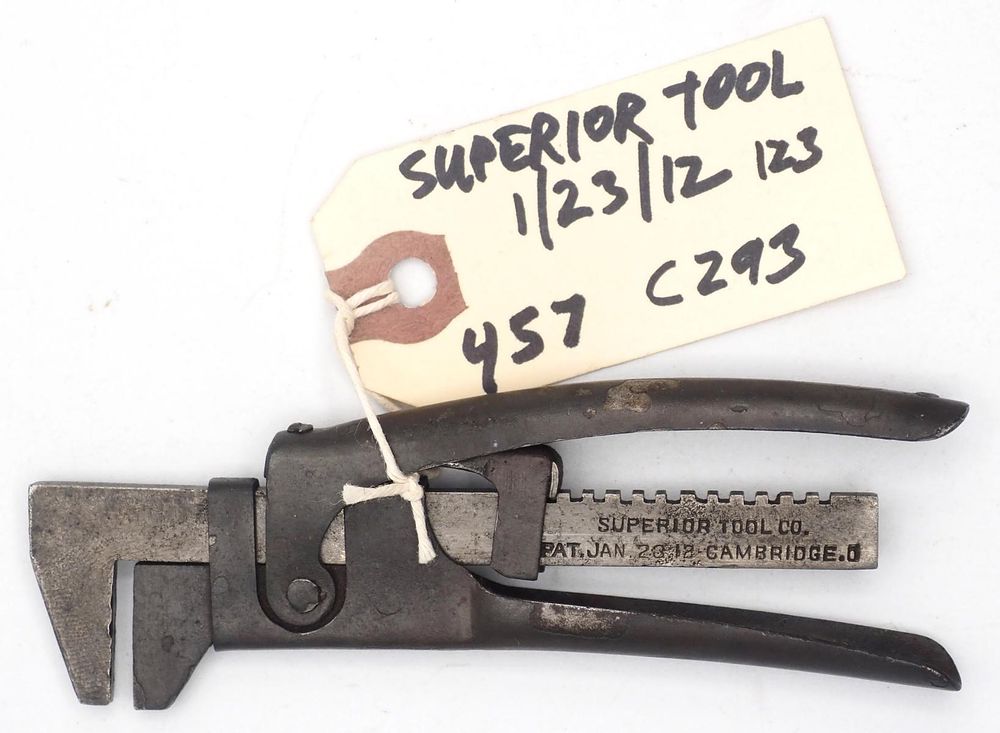 Lot 457: 4.5''L Superior Tool Co, RARE!