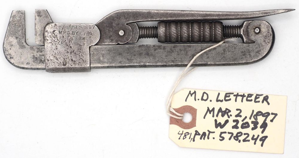 Lot 481: 5.5''L "Letteer & Co Delavan Wisc" bicycle wrench