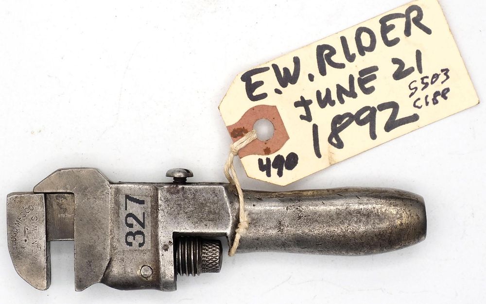 Lot 490: 4.5''L "Lightning Wrench", E.W. Rider