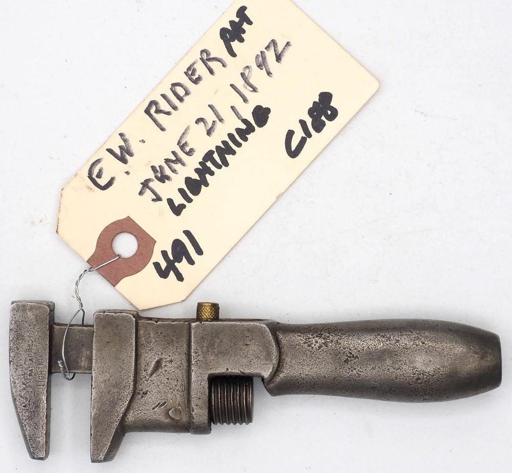 Lot 491: 4.25''L "Kellog Wrench Co. Racine Wis."
