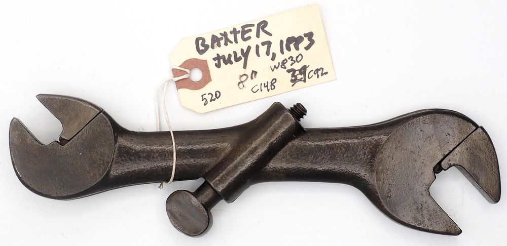 Lot 520: 8.5''L "Baxter Patent"