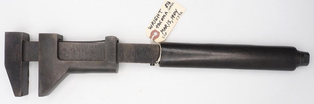 Lot 528: 18''L Wright "Tacoma Wash. Made In USA"