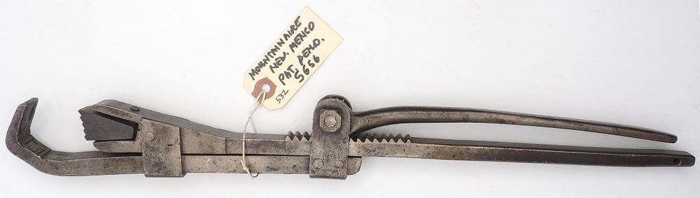 Lot 532: 18''L Power Grip prototype, unmarked