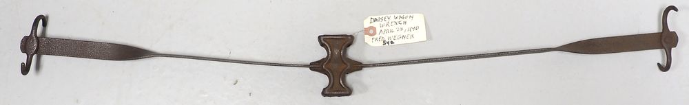 Lot 542: 33.5''L Daisey wagon wrench
