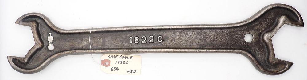 Lot 556: 20.25''L "1822C" Case eagle