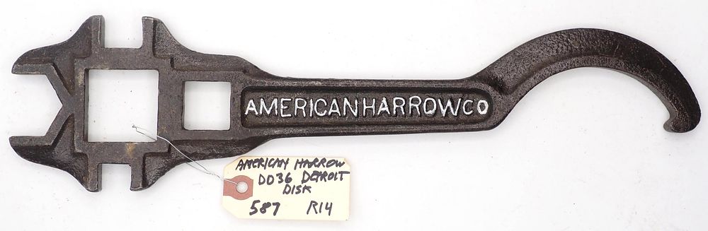 Lot 587: 15''L "American Harrow Co"