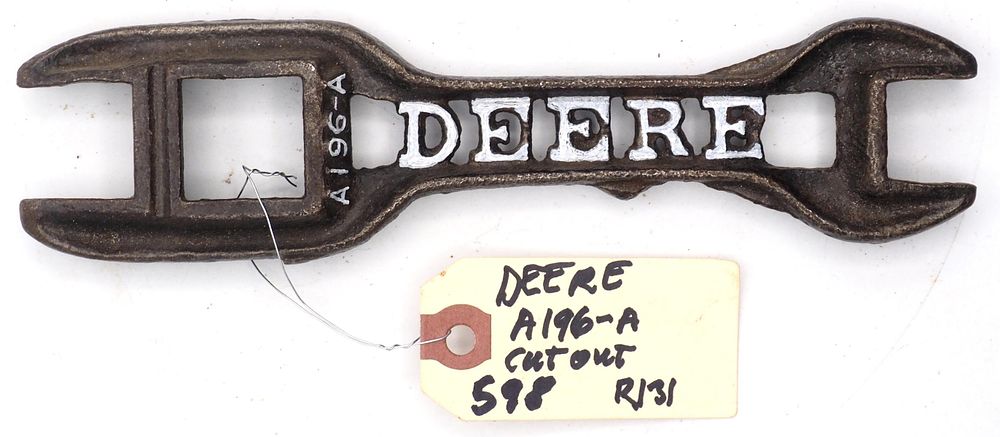 Lot 598: 8''L "Deere" cut-out wrench