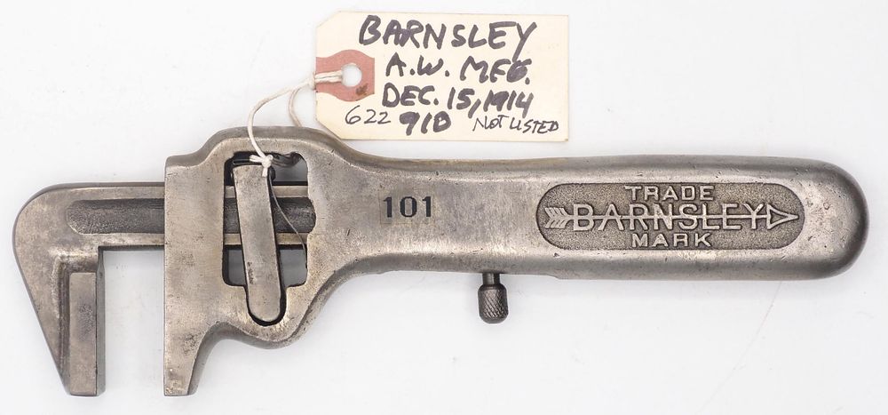 Lot 622: 9.5''L "Barnsley Trade Mark"