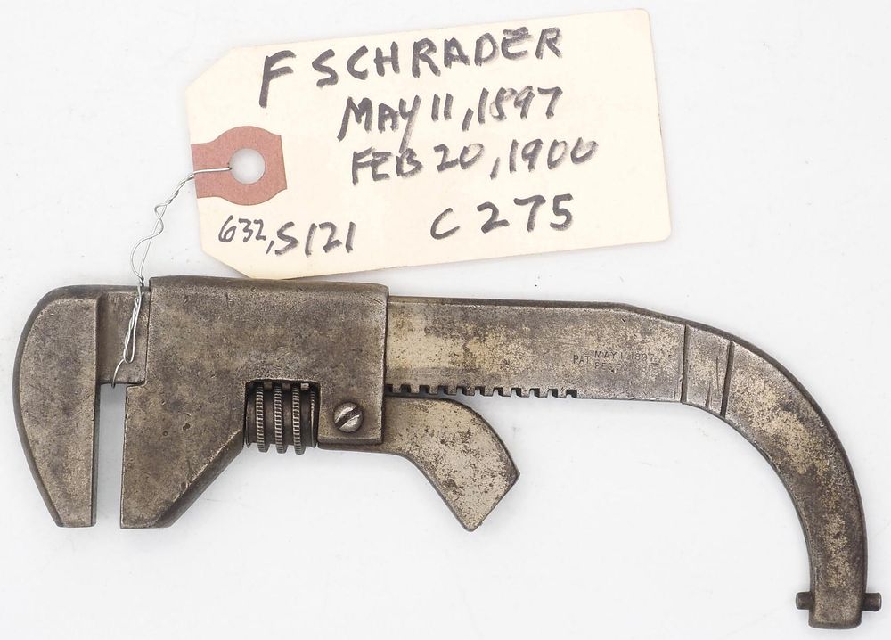 Lot 632: E. Schrader without nub on jaw