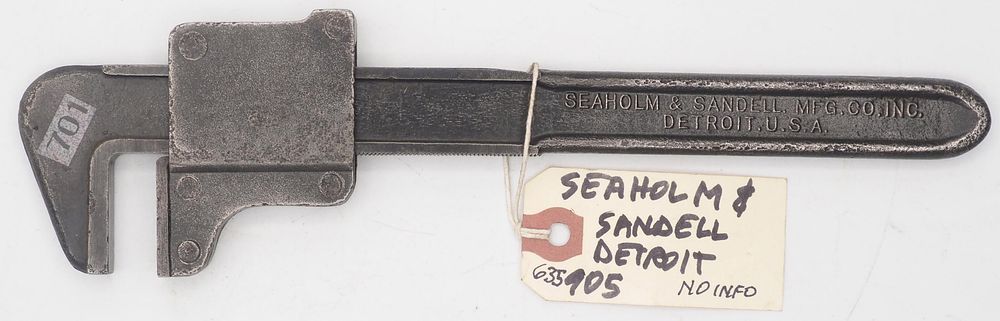 Lot 635: 10''L Seaholm & Sandell Mfg. Co. Inc.