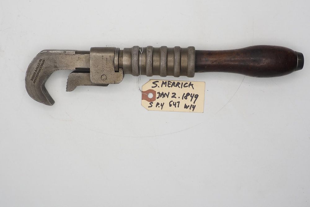 Lot 658: 12''L "Bemis & Call Springfield Mass"