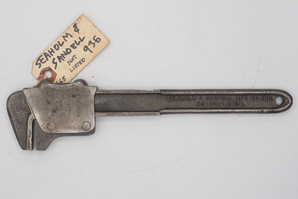 Lot 665: 10''L Seaholm & Sandell Mfg. Co. Inc.