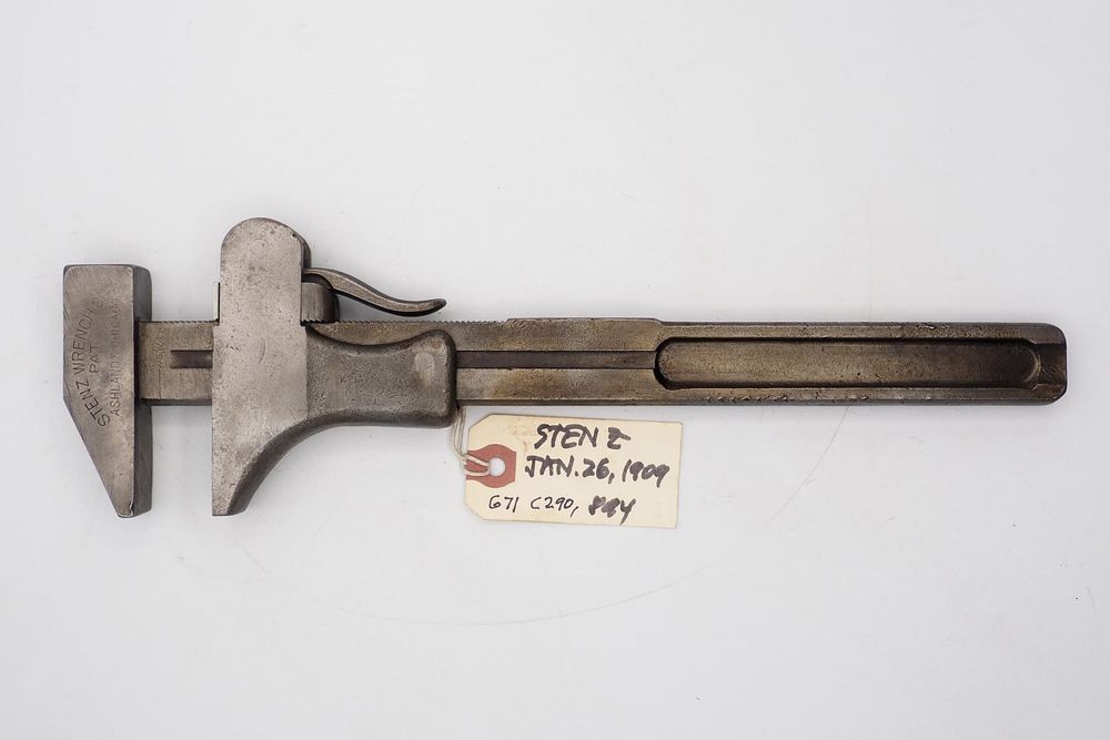 Lot 671: "Stenz Wrench Pat. Ashland & Chicago"