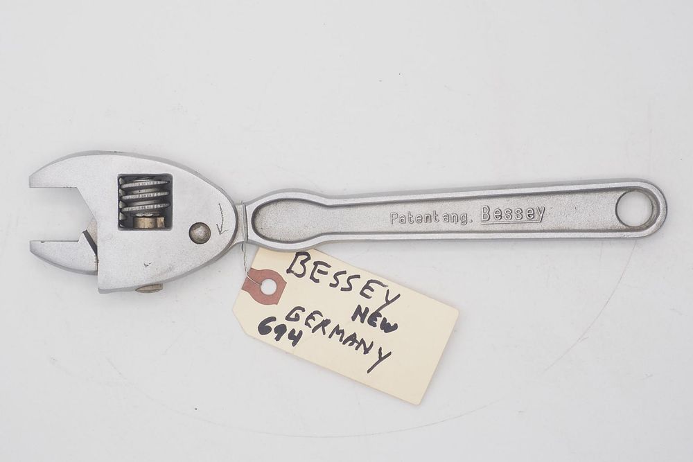 Lot 694: 9.75''L "Patent Ang. Bessey"