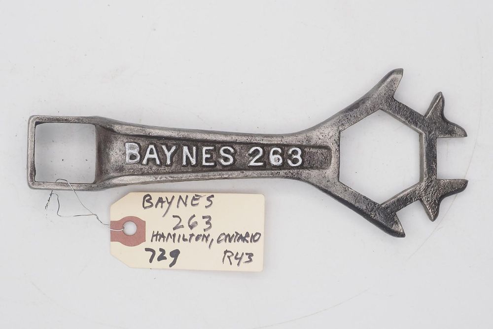 Lot 729: 7.75''L "Baynes 263", Canada