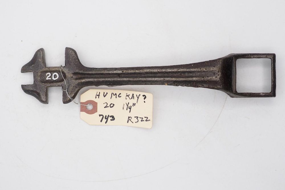 Lot 743: 9.5''L "20", unknown
