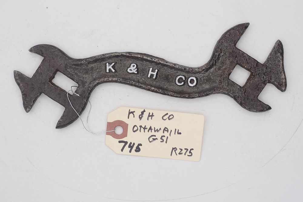 Lot 745: "K&H Co"