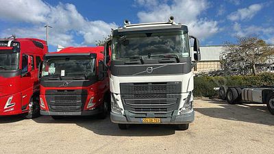 וולוו FH84FR מודל 2023. 333,075 ק"מ. תיבת הילוכים: אוטומטימפתח: יש.
יש להוסיף מע"מ לסכום הקנייה 