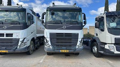 וולוו FH84FR מודל 2023. 366,137 ק"מ. תיבת הילוכים: אוטומטי
מנוע: דיזל, מפתח: יש.
יש להוסיף מע"מ 