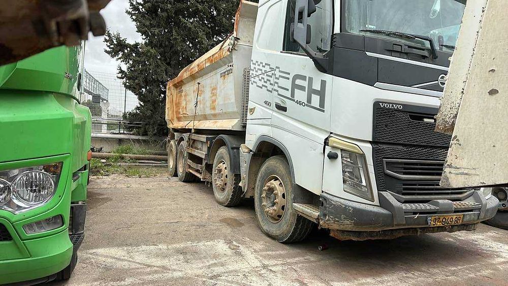וולוו FH84FR מודל 2017. 209,604 ק"מ
מנוע: דיזל, הנעה: 4X8, מפתח: יש.
יש להוסיף מע"מ למחיר הקנייה