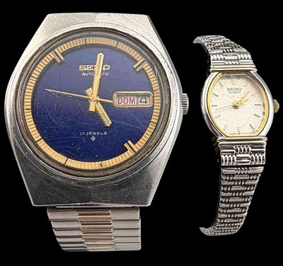 Two Vintage Seiko Watches. Men's watch 6309-8059. Face marked "Seiko Automatic 17 Jewels." Back 