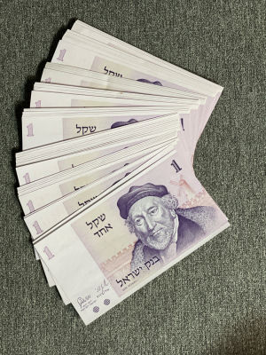 לוט 50 שטרות- 1 שקל מונטפיורי במצב חדש