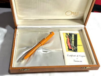 OMAS TOKYO עט כדורי בקופסה כחדש