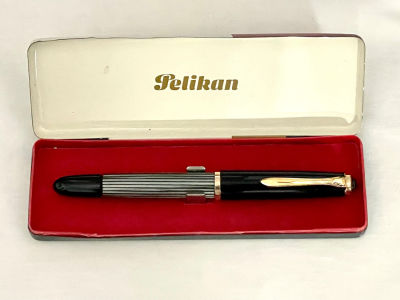 PELIKAN 400 עט נובע ציפורן זהב 14 קרט שמור מעולה בקופסת מתכת מקורית