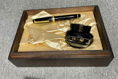 SAILOR JAPAN PROFESSIONALGEAR 1911 עט נובע ציפורן זהב 21 קרט מצב שמור כחדש - עט איכותי מאוד 