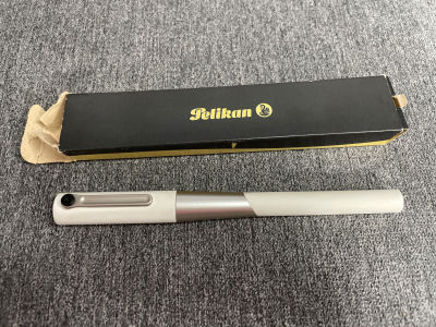 PELIKAN עט נובע כחדש באריזה מקורית
