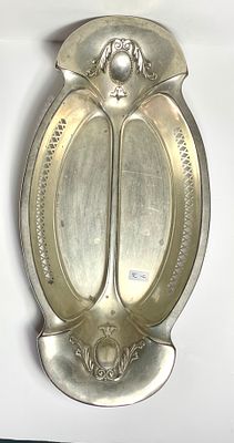 ARGENTOR קערת הגשה ארט דקו אובלית עם תבליטים - חתומה 36X18 ס''מ