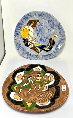 KERAMOS - קרמוס - שתי צלחות עבודת יד חתומות - קוטר 17.5 ס''מ כל אחת - שלמים ללא פגמים