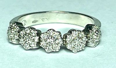 טבעת זהב לבן 18 קרט חתומה עם 40 יהלומים סה''כ כ 0.50 CT נקי לבן מידה 17 -8US