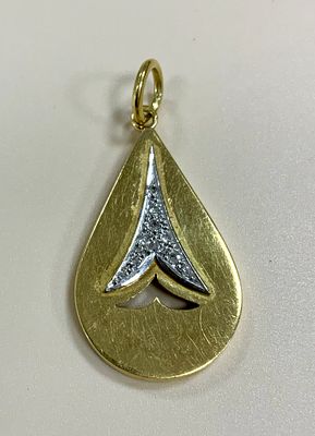 תליון זהב 14k לא חתום, נבדק, 5 גרם משובץ 10 יהלומים של 1 נק׳ כל אחד גודל 3.5x2 ס׳׳מ