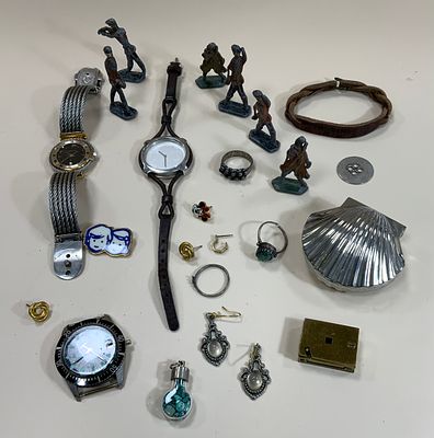 לוט תכשיטי אופנה ופריטים קטנים שונים, סה"כ 23 פריטים