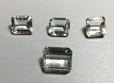 לוט 3 אבני חן אקווה מרין לבן נקי משקל 15.31 ct