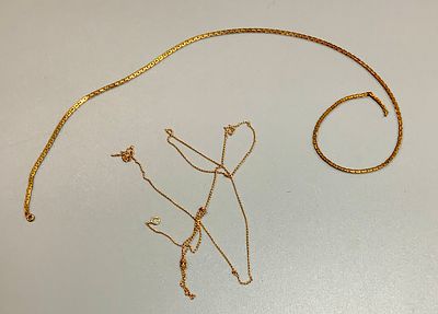 זוג שרשראות קרועות זהב 14k משקל 3.3 גרם