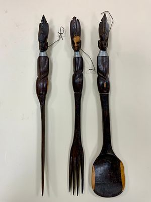 לוט 3 כלי עץ לאוכל גילוף עבודת יד אפריקאי אורך 33 כל אחד