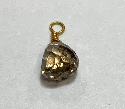 תליון יהלום של כ0.5 ct