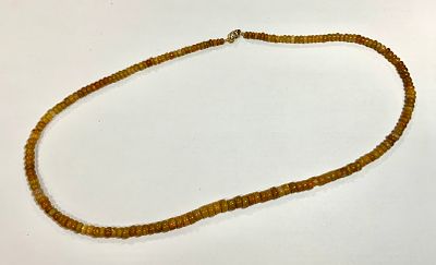 מחרוזת אבני חן אופל אתיופי כ90 ct סה׳׳כ