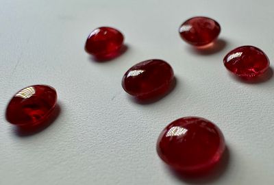 לוט 6 אבני חן רובי קבושון משקל 4.5 ct