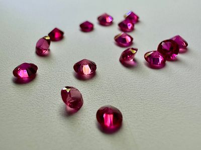 לוט 15 אבני חן רובי משקל 2.2 ct