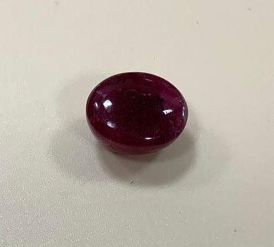 רובי קבושון אדום ורוד ללא תעודה במשקל 8.7 ct ללא תעודה