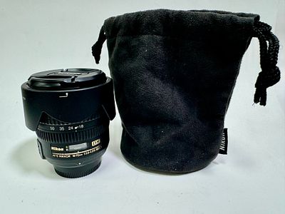 עדשת NIKON ניקון יפן AF Zoom Nikkor 18-70mm F/3.5-4.5 wide Angle Lens מצב כללי טוב מאוד כחדש עם 